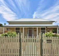Maeville Cottage - Accommodation Newcastle