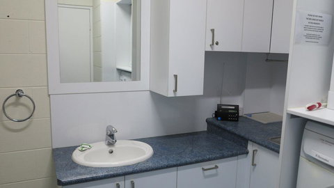 Magnetic Reef Unit 7 - Accommodation Newcastle 2