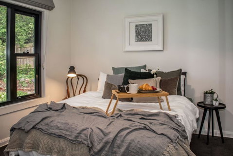 Magnolias On Mernda - Accommodation Newcastle 3