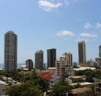 Main Beach Apartment at The Meriton - Accommodation Newcastle