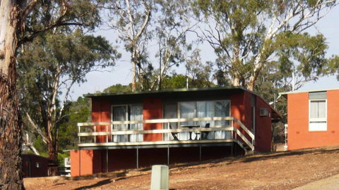 Mansfield Country Resort - Accommodation Newcastle 0