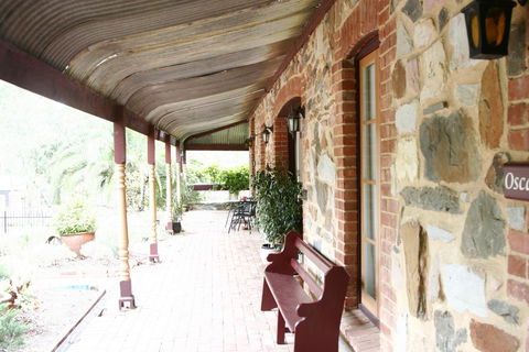 Marananga Cottages - Accommodation Newcastle 1