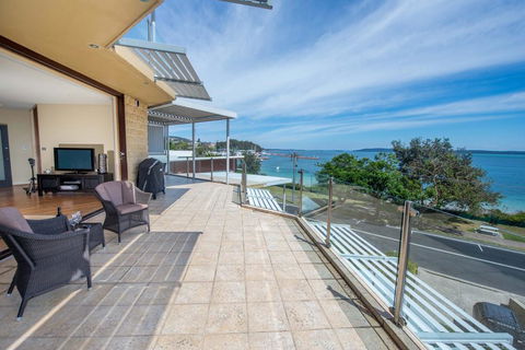 Mariners Rest Unit 3 - Nelson Bay - Accommodation Newcastle 2
