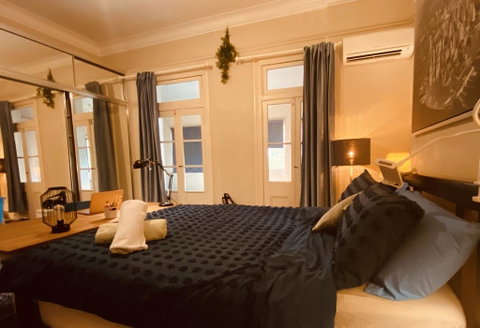Master Room With Air Con - Accommodation Newcastle 0