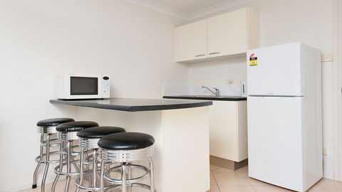 Matador Flat - Pet Friendly Accommodation - Accommodation Newcastle 2
