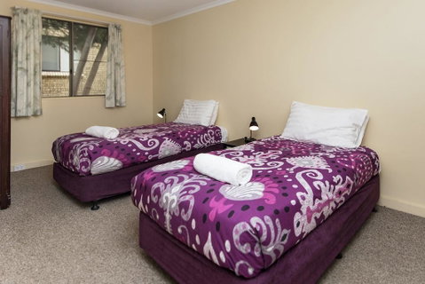 Max's Place 3 - Accommodation Newcastle 2