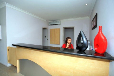 Mayfair Motel - Accommodation Newcastle 1
