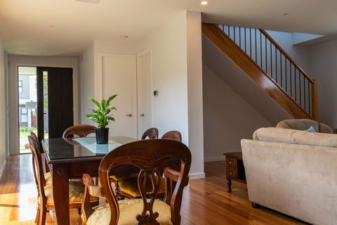 McKenna By Lily Sands - Accommodation Newcastle 1