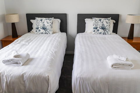 McKenna By Lily Sands - Accommodation Newcastle 2