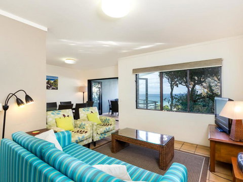 McLeod - Accommodation Newcastle 0