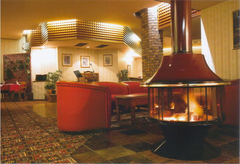 McNevins Warwick Motel - Accommodation Newcastle 2