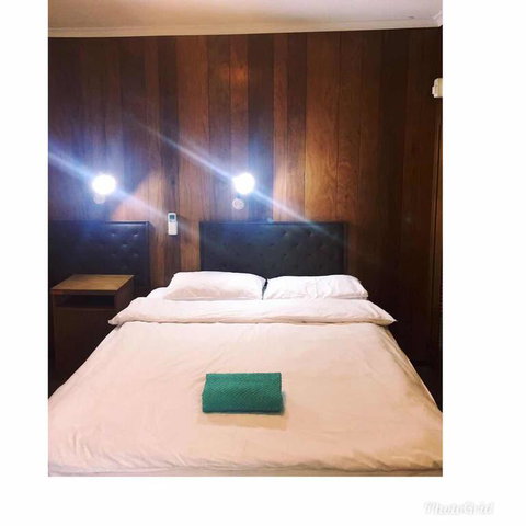 Meekatharra Hotel - Accommodation Newcastle 3