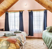 Meredith House  Apartments Strahan - Accommodation Newcastle