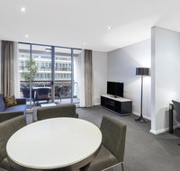 Meriton Suites Zetland - Accommodation Newcastle