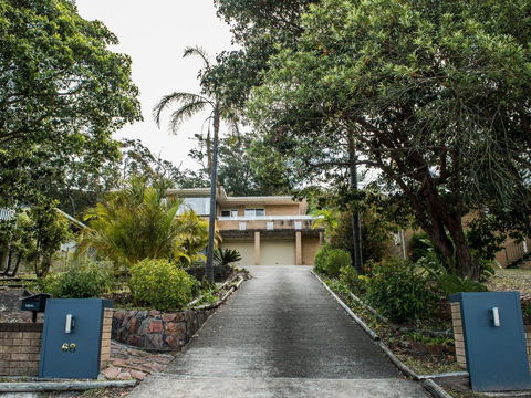 Mermaid's Secret At Nelson Bay - Accommodation Newcastle 1
