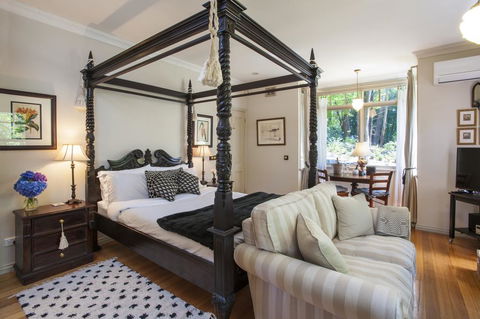 Merrow Cottages - Forest Edge - Accommodation Newcastle 0