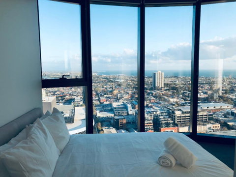 MH025 # Ocean View, Modern Place At Shadow Play - Accommodation Newcastle 3