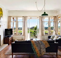 Milk and Honey - Accommodation Newcastle