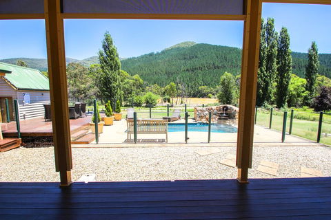 Mill Cottage - Accommodation Newcastle 2