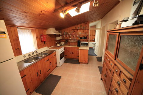 Miss Mabel Cottage - Accommodation Newcastle 0