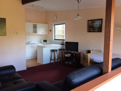 Mistral 2 - Accommodation Newcastle 2