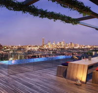 Modern carefree living style APT in ToowongView - Accommodation Newcastle