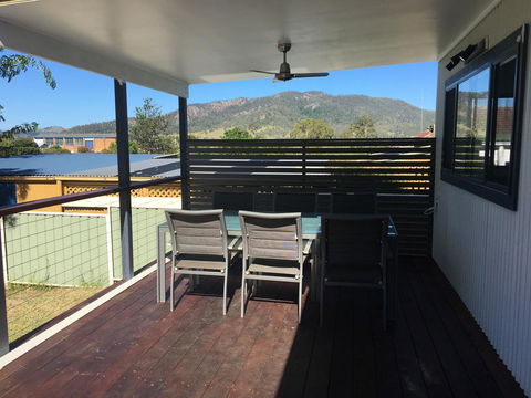 Mograni Views - Accommodation Newcastle 0