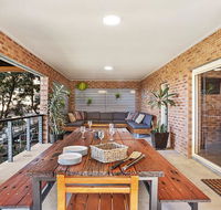 Molweni - 30 Tareebin Road - Accommodation Newcastle