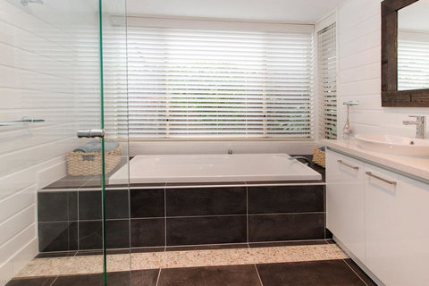 MOONAH SANDS - RYE..... - Accommodation Newcastle 0