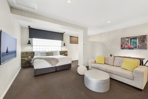 Moonlight Bay Apartments - Accommodation Newcastle 1