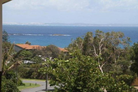 Moreton View - Accommodation Newcastle 0