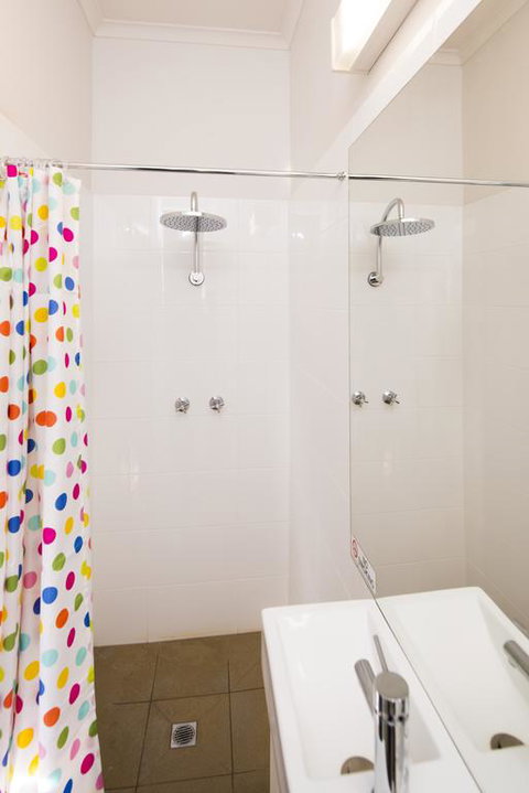 Mowbray Hotel - Accommodation Newcastle 3