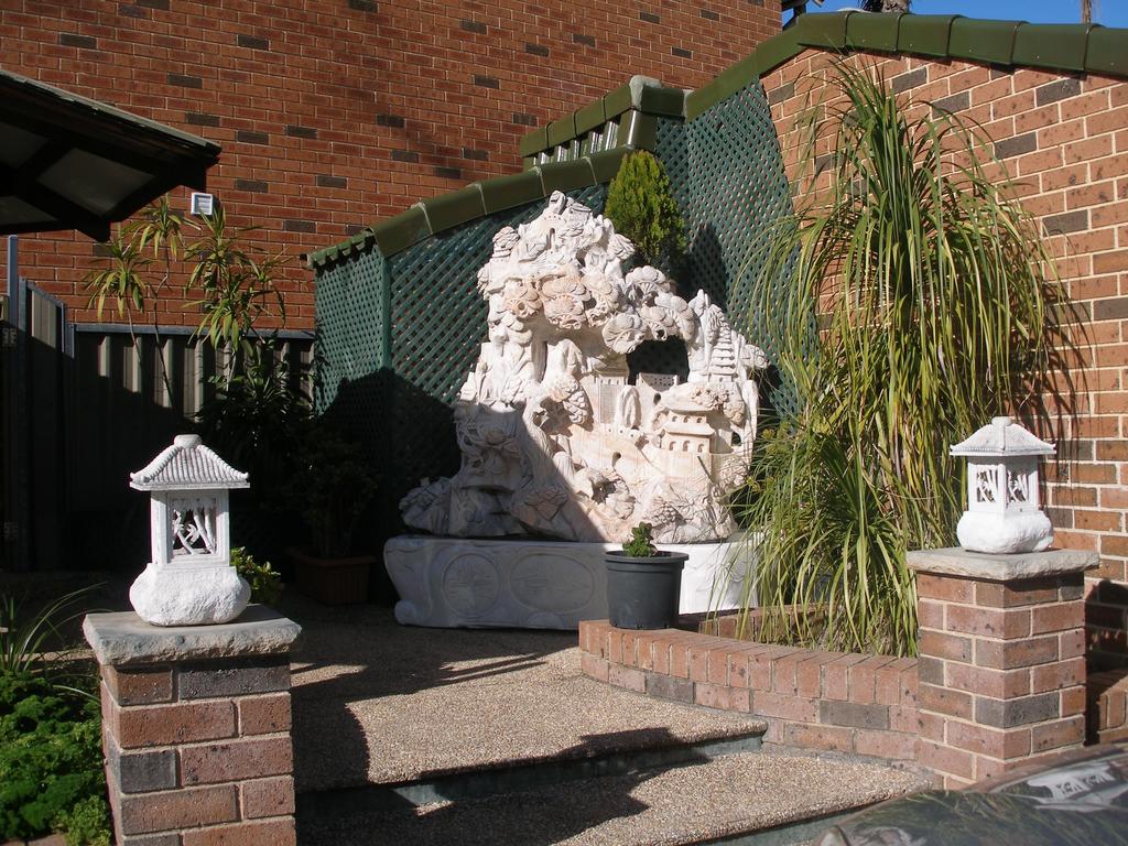 Serviceton ACT Accommodation Newcastle