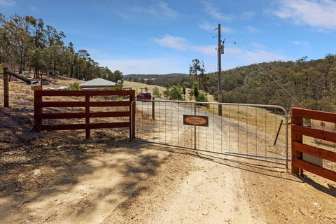 Mt Taylor Country Retreat-15 Minutes To Bairnsdale - Accommodation Newcastle 1