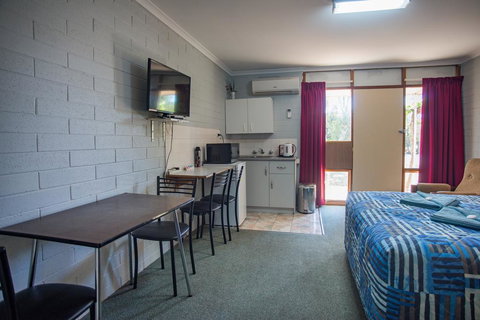 Murray Bridge Motor Inn - Accommodation Newcastle 2