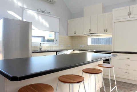Murray's Place On Pakenham - Accommodation Newcastle 3