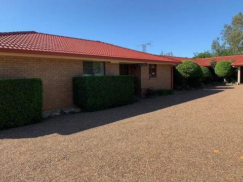 Muswellbrook Motor Inn - Accommodation Newcastle 3