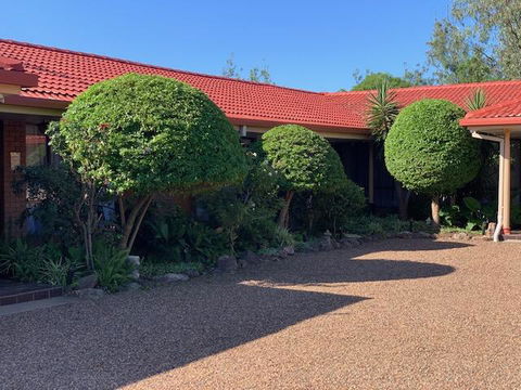 Muswellbrook Motor Inn - Accommodation Newcastle 0