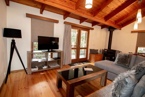 Mystic View Cottage - Accommodation Newcastle 1