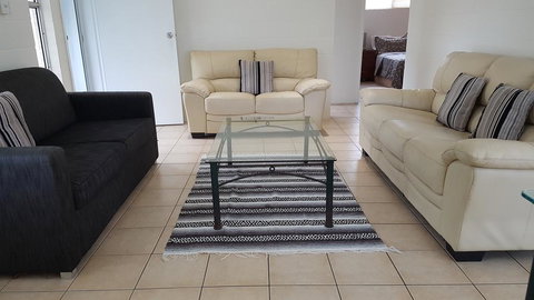 Napier Cottage - Accommodation Newcastle 2