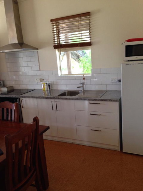 Albany Beachside Accommodation - Accommodation Newcastle 0