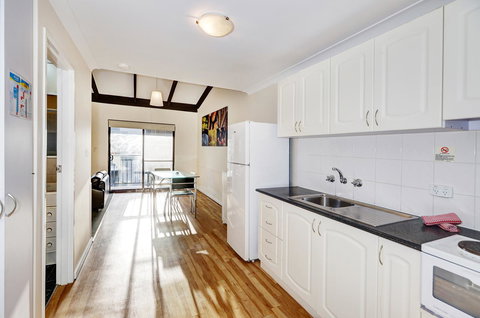 Seashore Memories - Sleeps 3 - Accommodation Newcastle 10