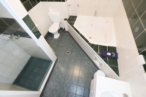 Seashore Memories - Sleeps 3 - Accommodation Newcastle 11