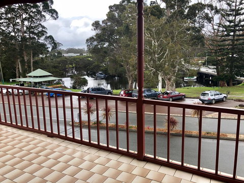 Denmark Reflections - Accommodation Newcastle 9