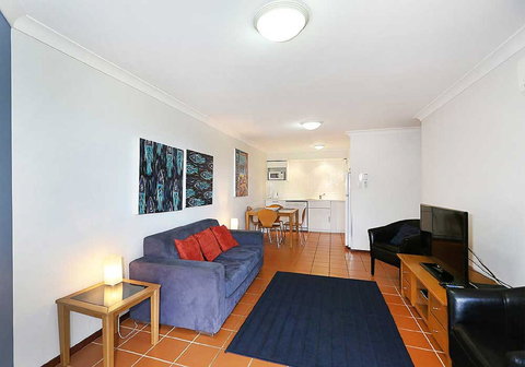 Beachfront @ Scarbs - Accommodation Newcastle 6