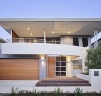 Adele's luxury South Beach apartment with King bed - Accommodation Newcastle