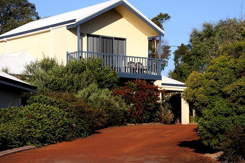 Bayside Villas - Accommodation Newcastle 24