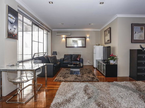 New York On King - Accommodation Newcastle 11