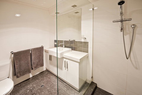 New York On King - Accommodation Newcastle 34