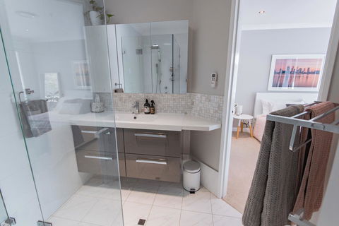 Mindarie Retreat - Accommodation Newcastle 6